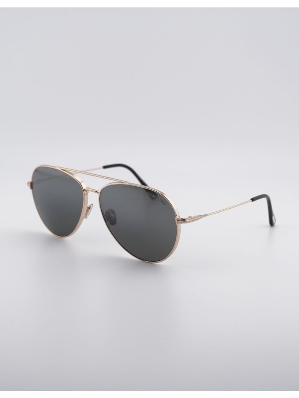 Tom Ford Dashel-02 FT0996 28A Sunglasses Gold Aviator Frame, Smoke Lenses